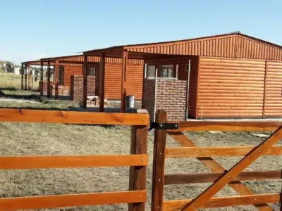 Vivienda tradicional prefabricada de Tu Cassa entregada e instalada en el terreno del cliente