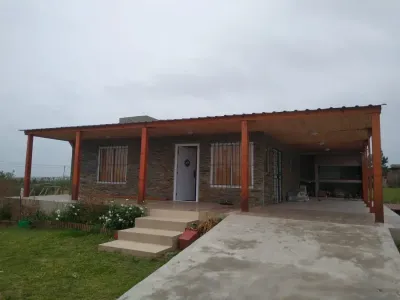 Vivienda tradicional prefabricada de Tu Cassa entregada e instalada en el terreno del cliente